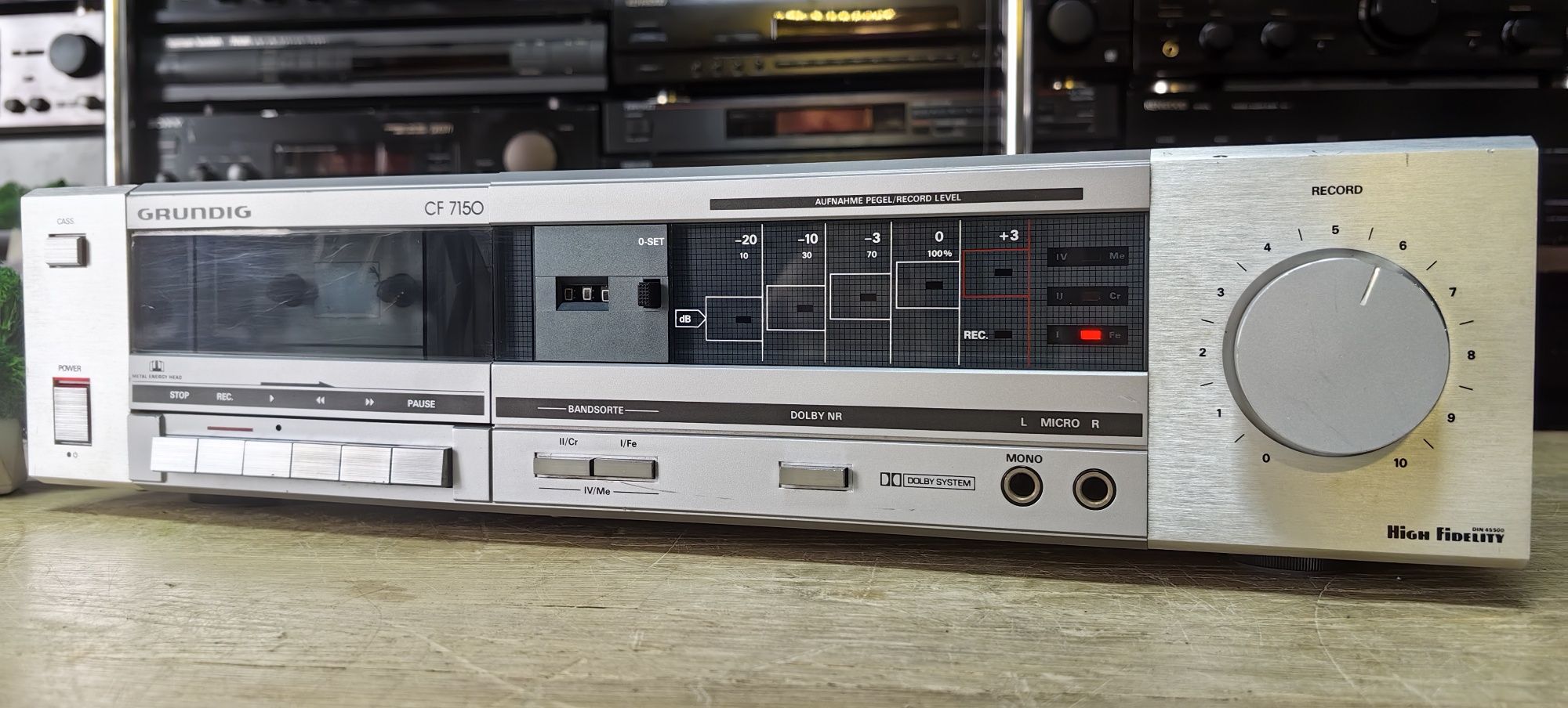 Касетний програвач Grundig CF 7150/Дефект