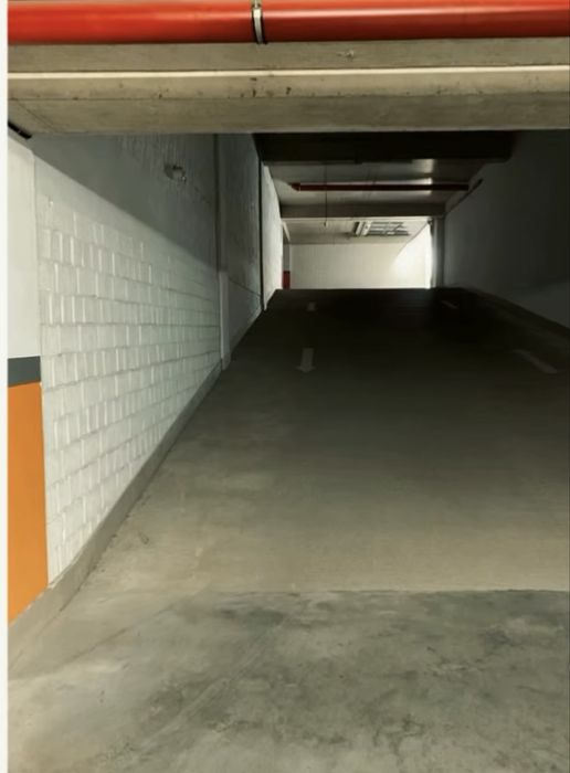 Продається паркомісце в Водограї