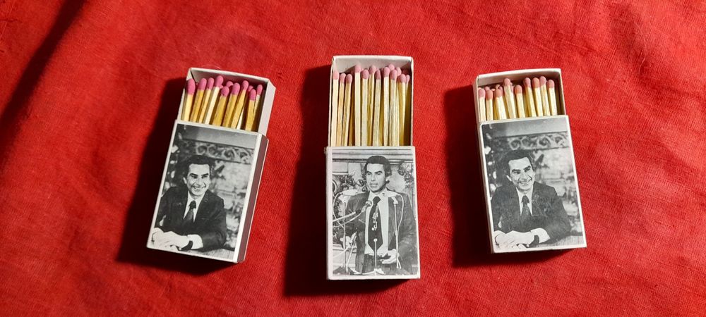 Três caixas de fósforos Sa Carneiro
