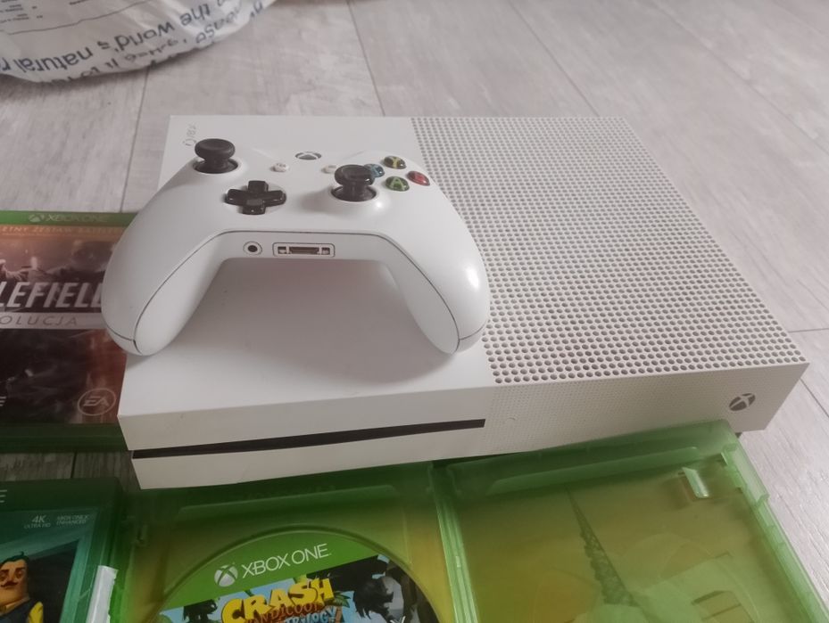 Xbox one s + gier