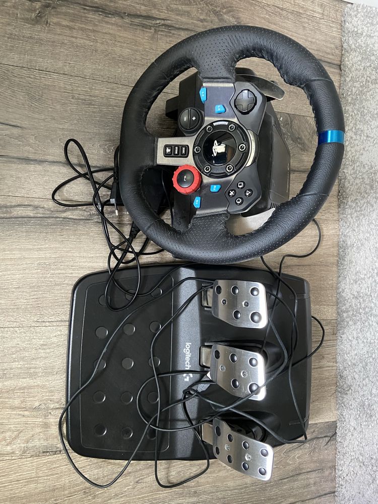 Kierownica logitech G29. Stan idealny