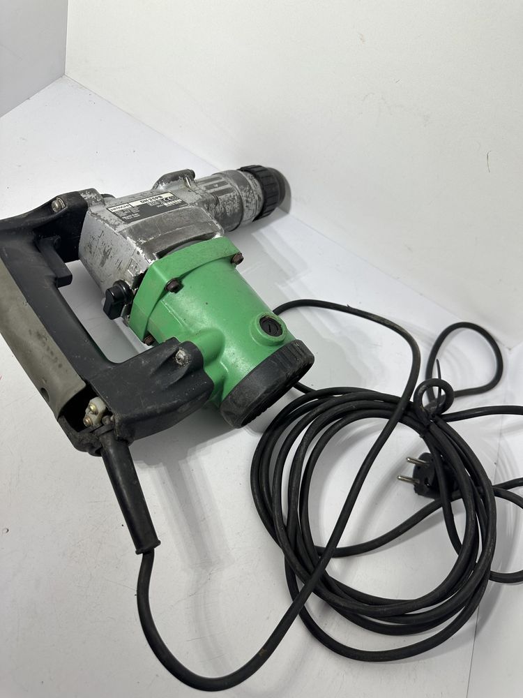 Перфоратор HITACHI DH25PB  Hitachi  DH 25 PB
