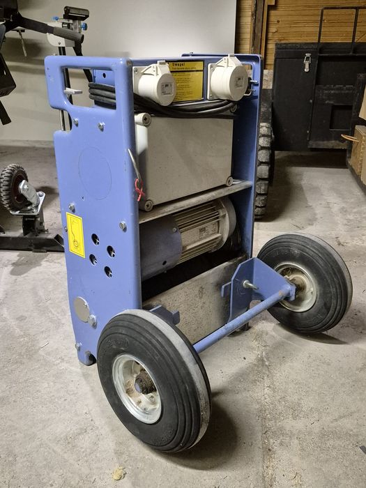 Geda Lift Comfort 250 wyciągarka dekarska