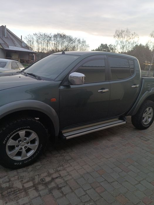 Продам Mitsubishi l200