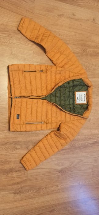 Kurtka przejściowa Reserved