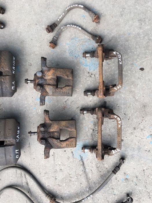 Суппорт супорт скоба передний задний Nissan Qashqai J10 X-Trail T31