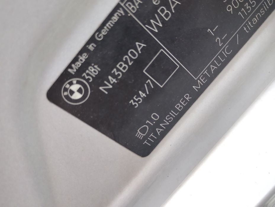 Serwisowana i zadbana BMW 318i 2.0 benzyna e91 Lift 2008r Nowe Opony