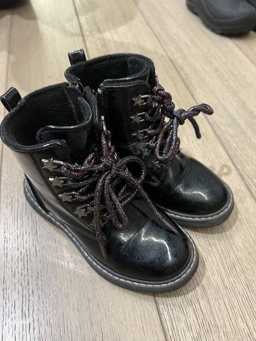 Ботінки демісезонні на флісі всередині 28р