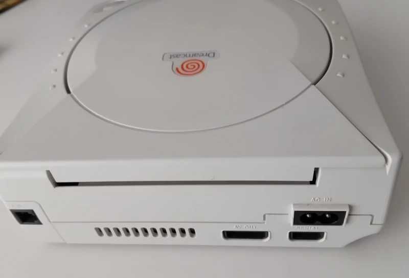 Sega Dreamcast Konsola HKT-3000 + kable wersja Japońska NTSC-J