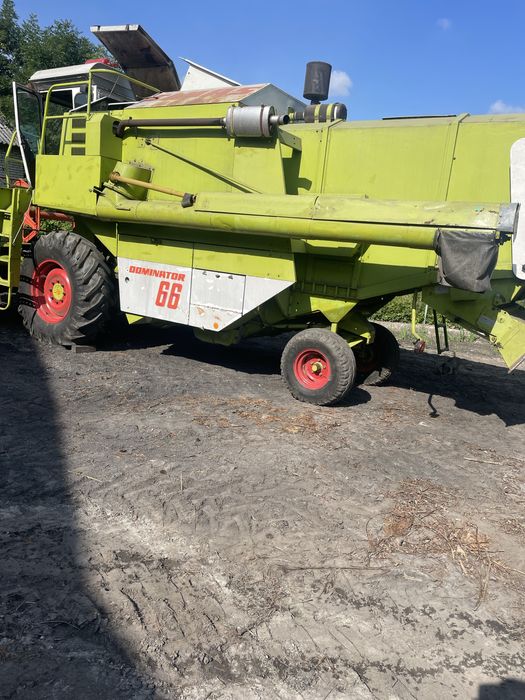 Claas Dominator 66