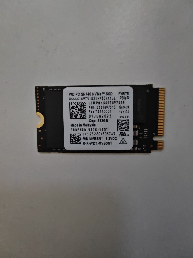 Disco Western digital SN740 SSD NVME gen4 512 GB (Formato 2242)