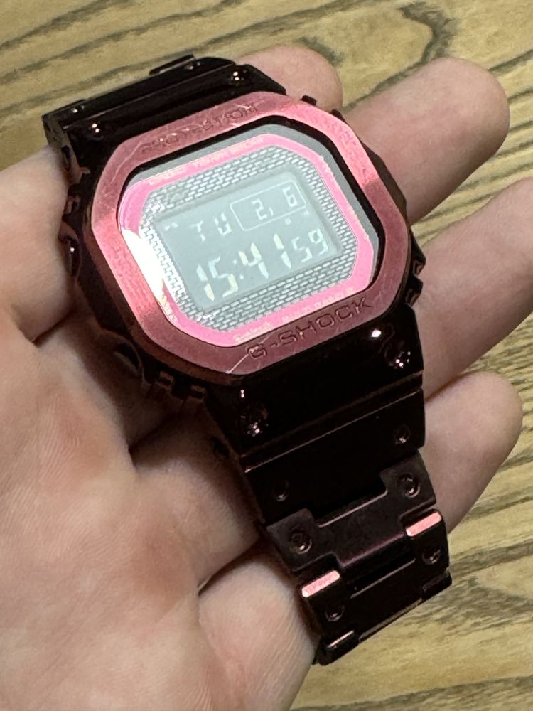 Casio G-Shock GMW-B5000