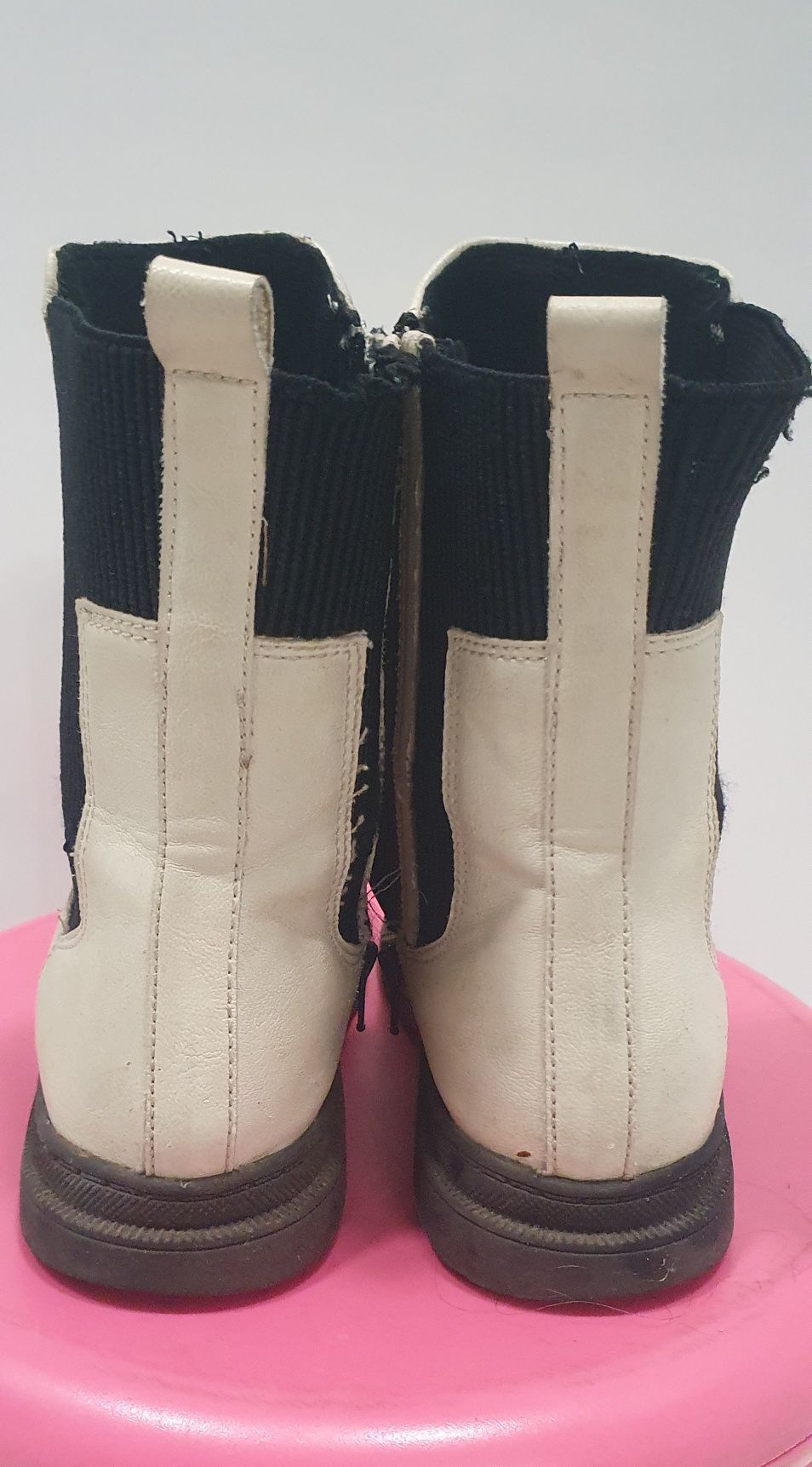 Botas beje/ branco n 32 seaside