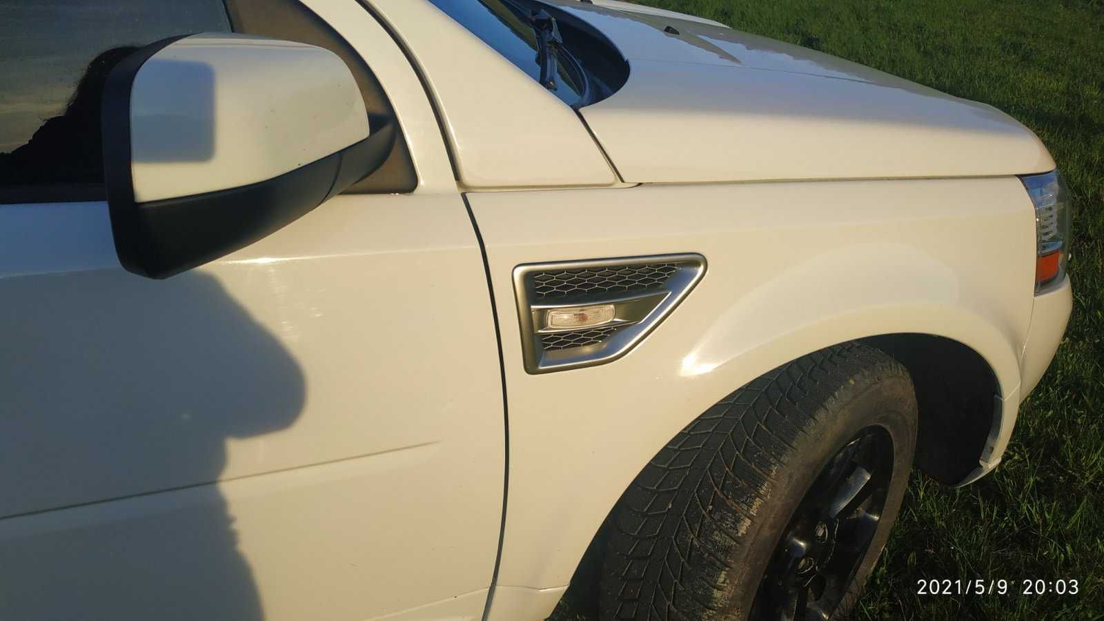 Land Rover Frilander 2