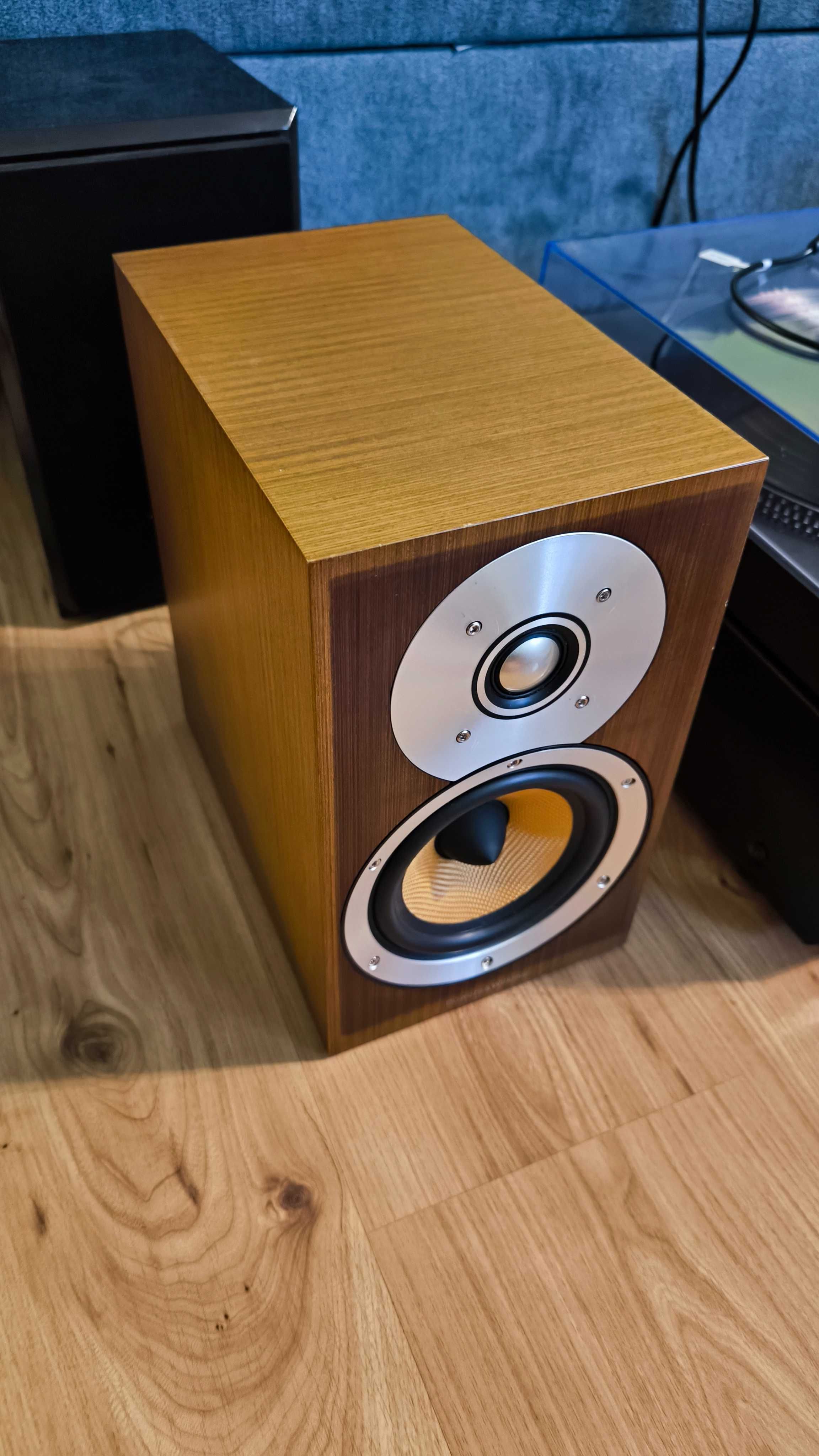 Głośniki kolumny Bowers Wilkins CM1