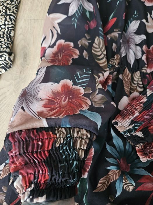 Paka ubrań Kardigany + sukienki damskie S