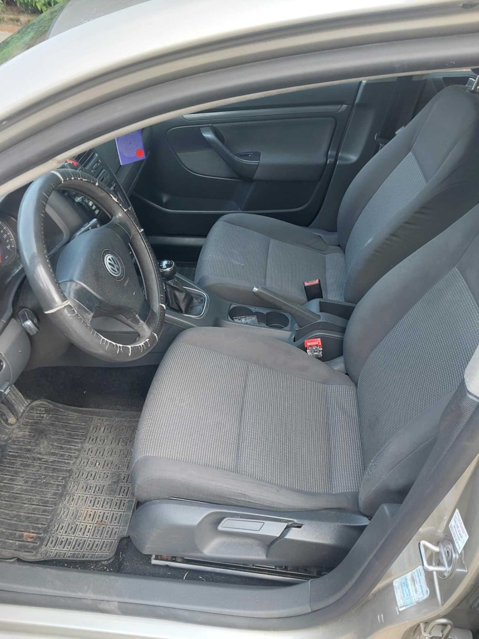 Volkswagen Jetta 2006 r. - 1.6  - GAZ