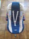 Cadeira bebe em em forma de ovo