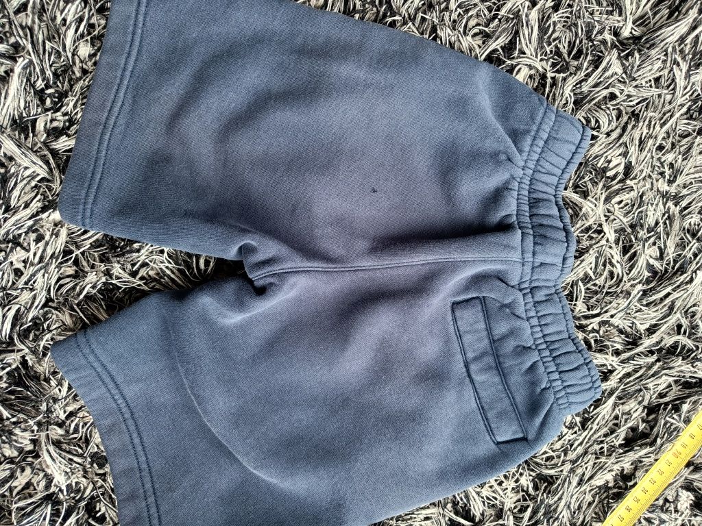 Spodenki NIKE rozm.122-128 XS