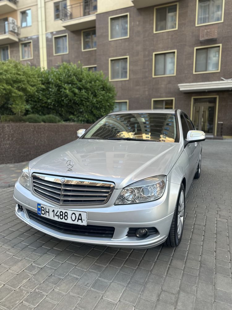 Продам Mercedes C220d W204