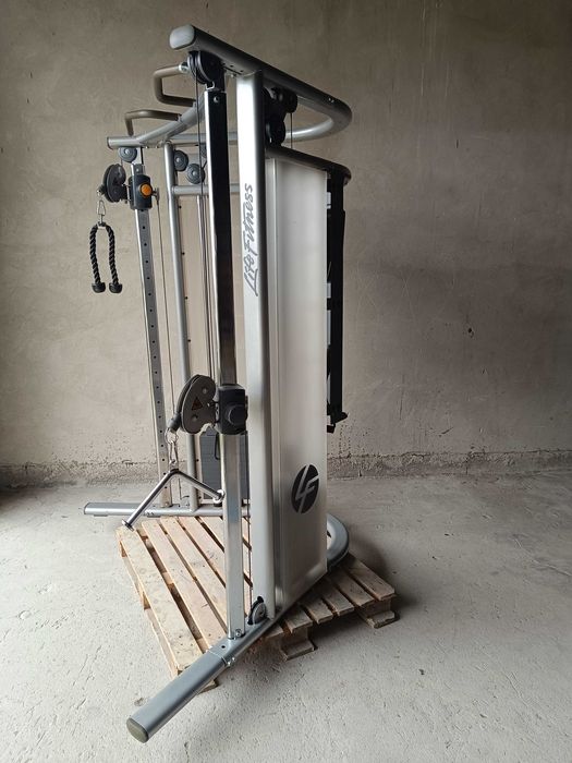 Brama do ćwiczeń LIFE FITNESS z regulacją siłownia olymp hbp hes