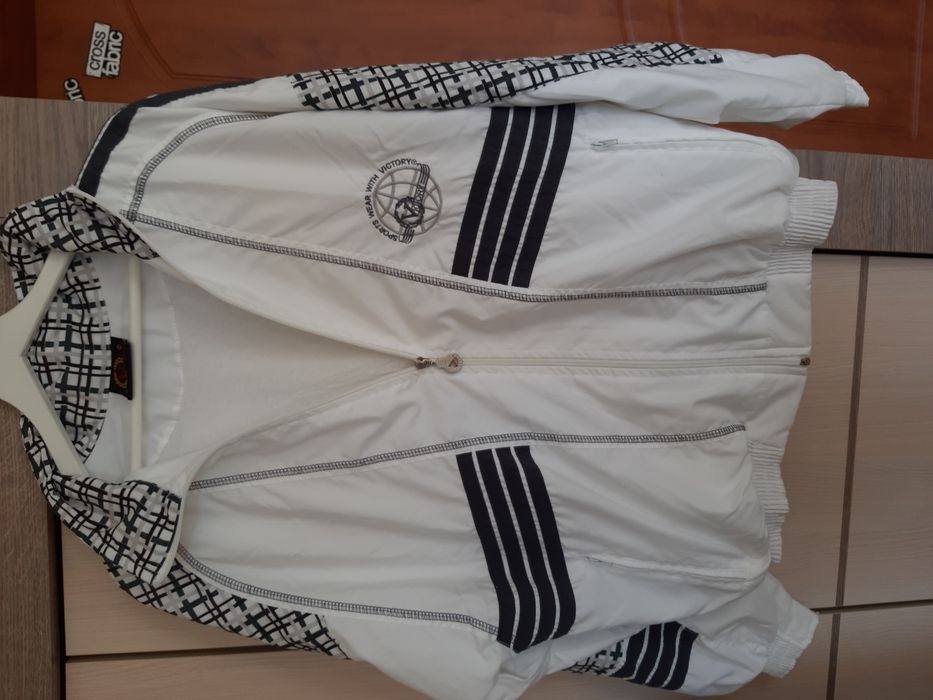 Dres damski M S slim Victory biały bluza kurtka spodnie jak nike Reebo