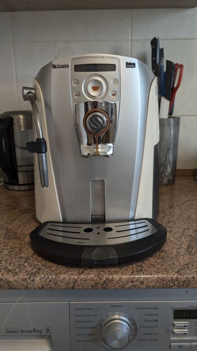 Кавомашина, кавоварка saeco talea ring plus