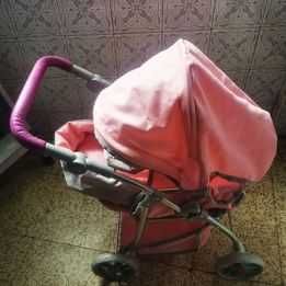 Carrinho de bebé nenuco