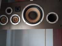 Dwie kolumny wharfedale s77