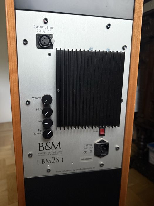 Kolumny głośnikowe aktywne Backes Mueller Line BM2s