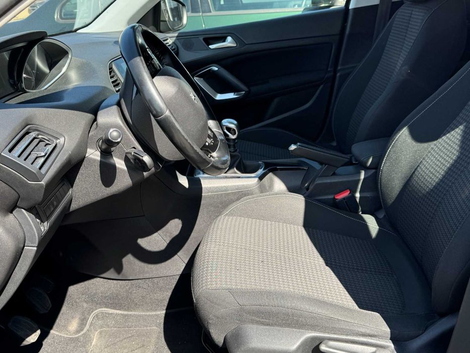 Peugeot 308 SW 1.5 hdi 2019/12 MOTOR AVARIADO