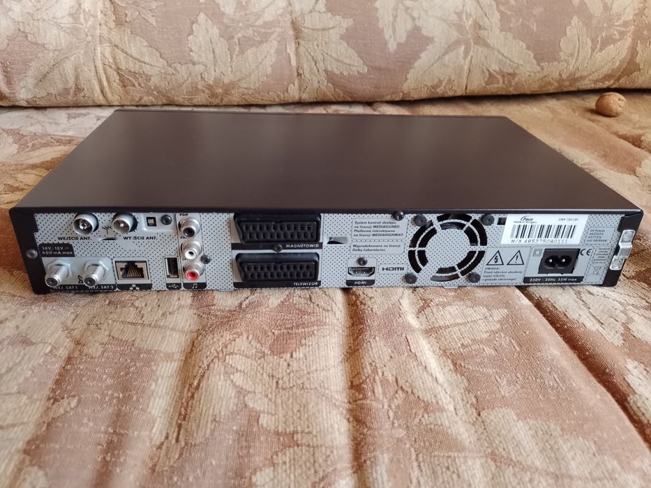 Tuner satelitarny Philipsa z funkcją nagrywania