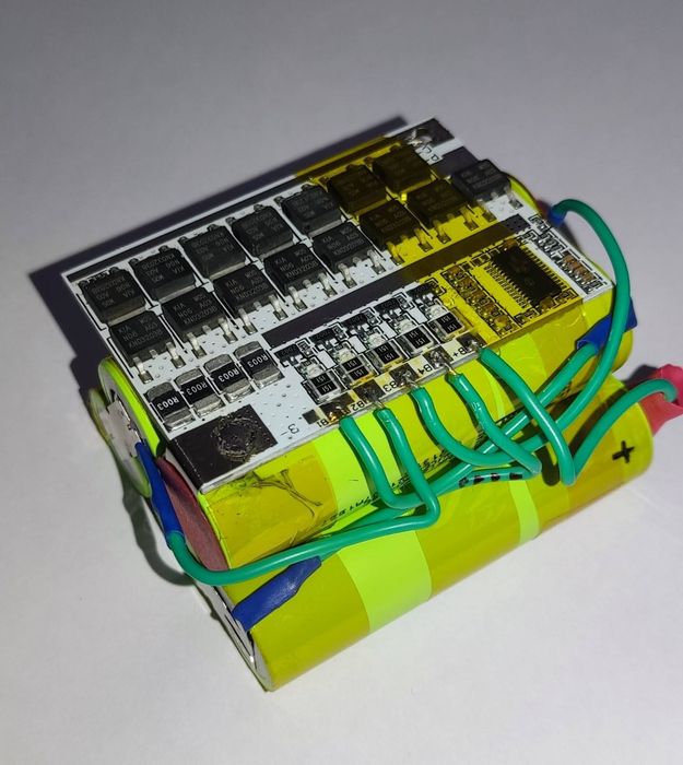 Перепаковка акумуляторів для електроінструменту