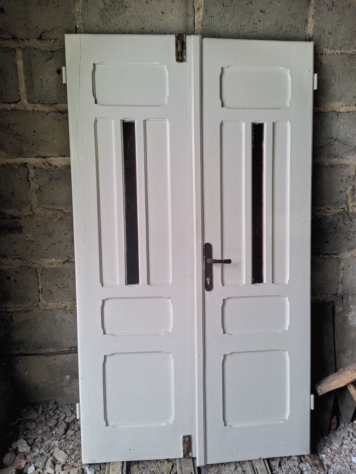 Drzwi sosnowe używane w dobrym stanie .