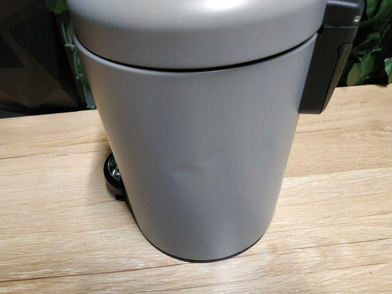 Kosz na śmieci łazienkowy metal szary mat 3L Wenko #5076 #5076