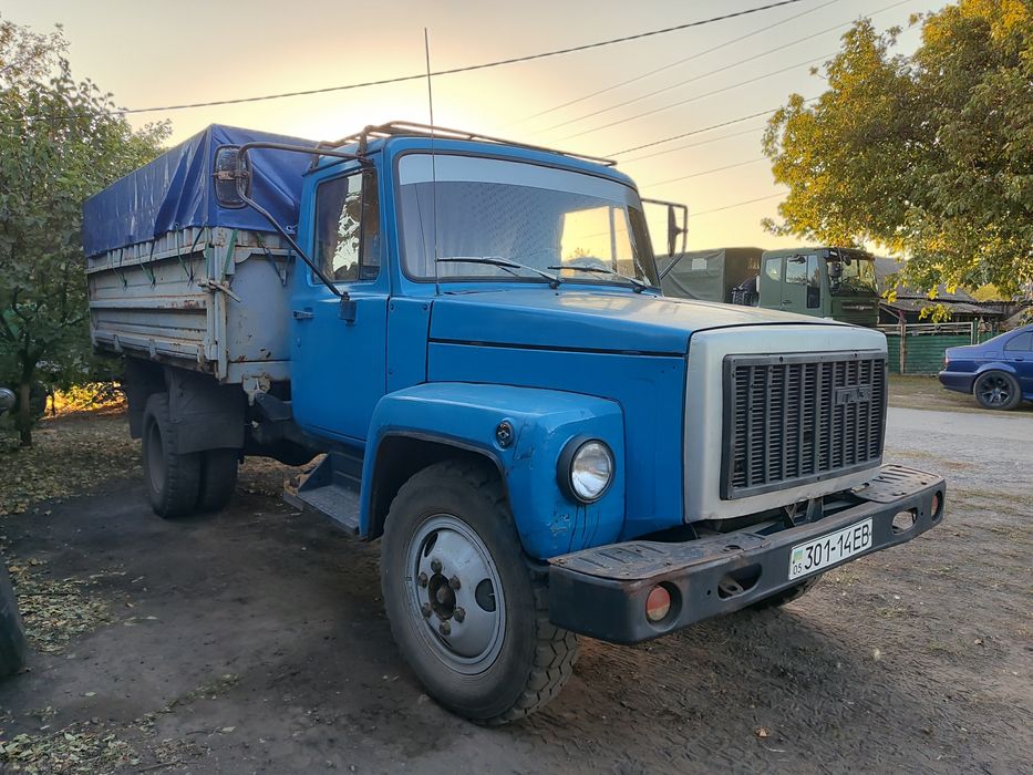 Продам ГАЗ 3307 бензин