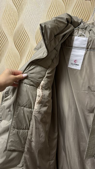 Продам пуховик в дуже хорошому стані