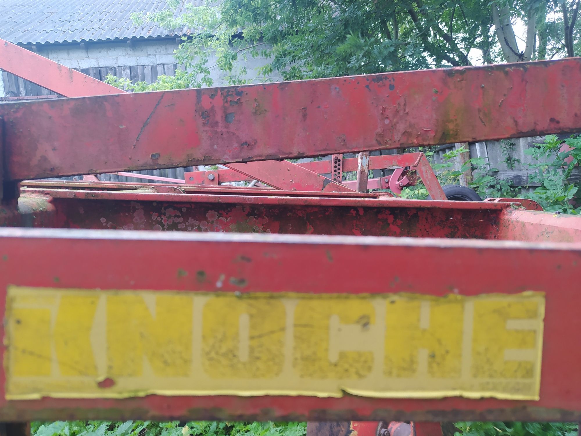 Agregat uprawowy KNOCHE ścierniskowiec