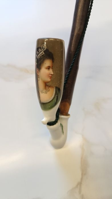 Sprzedam stara fajkę porcelanowa