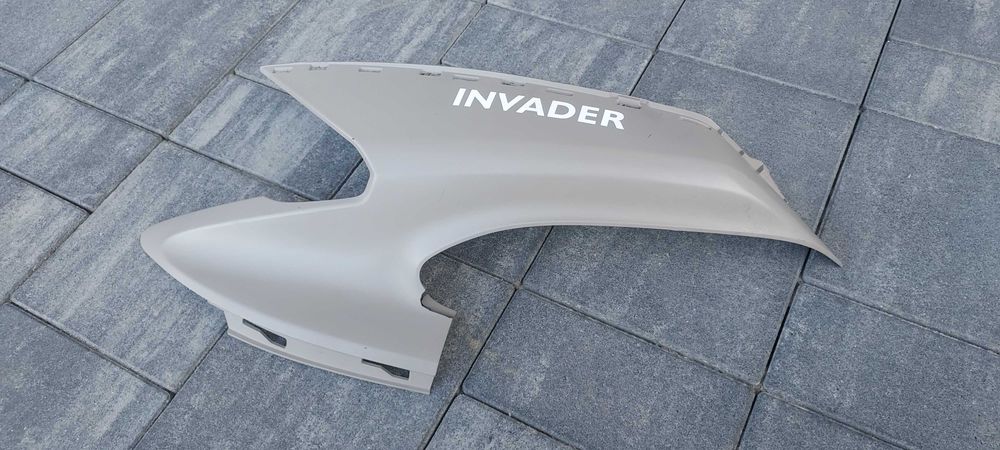 Bok owiewka osłona plastik czacha Yamaha Tricity 300 czasza 2019 -2020