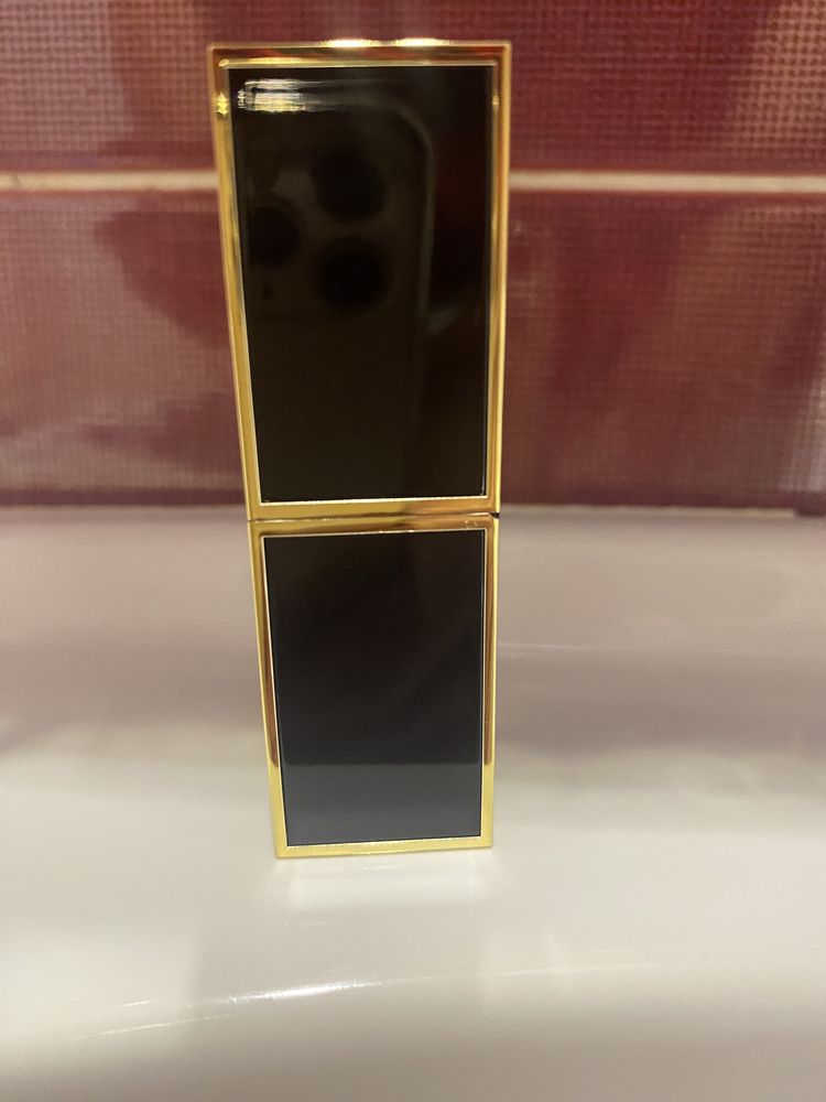 Помада-стик Tom Ford Lip Color Matte