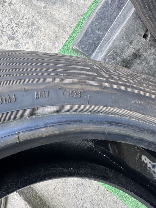 Шини GoodYear 225/55r17c всесезонка комплект склад б/у