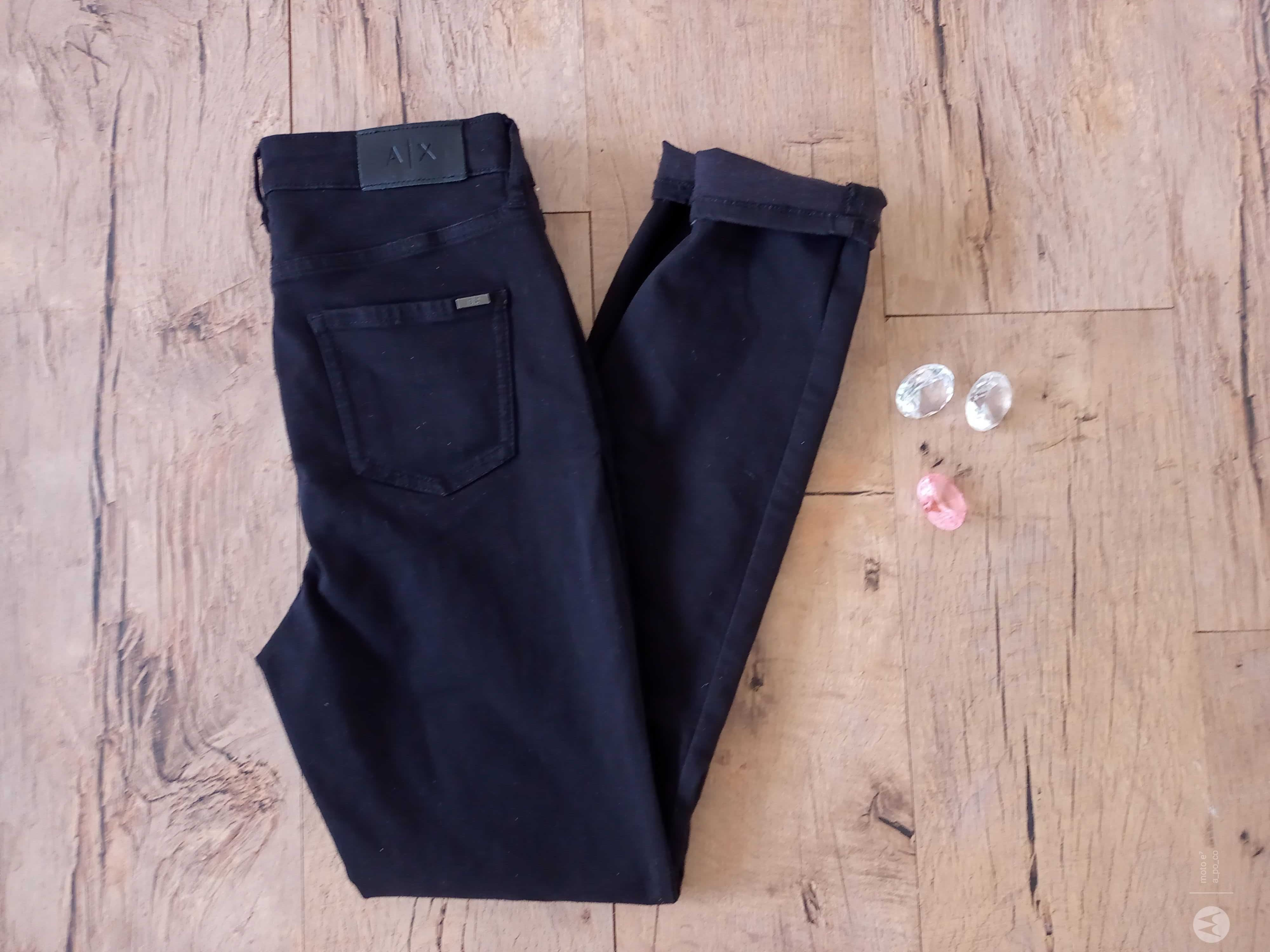 Czarne spodnie AX Emporio Armani 26 S nowe