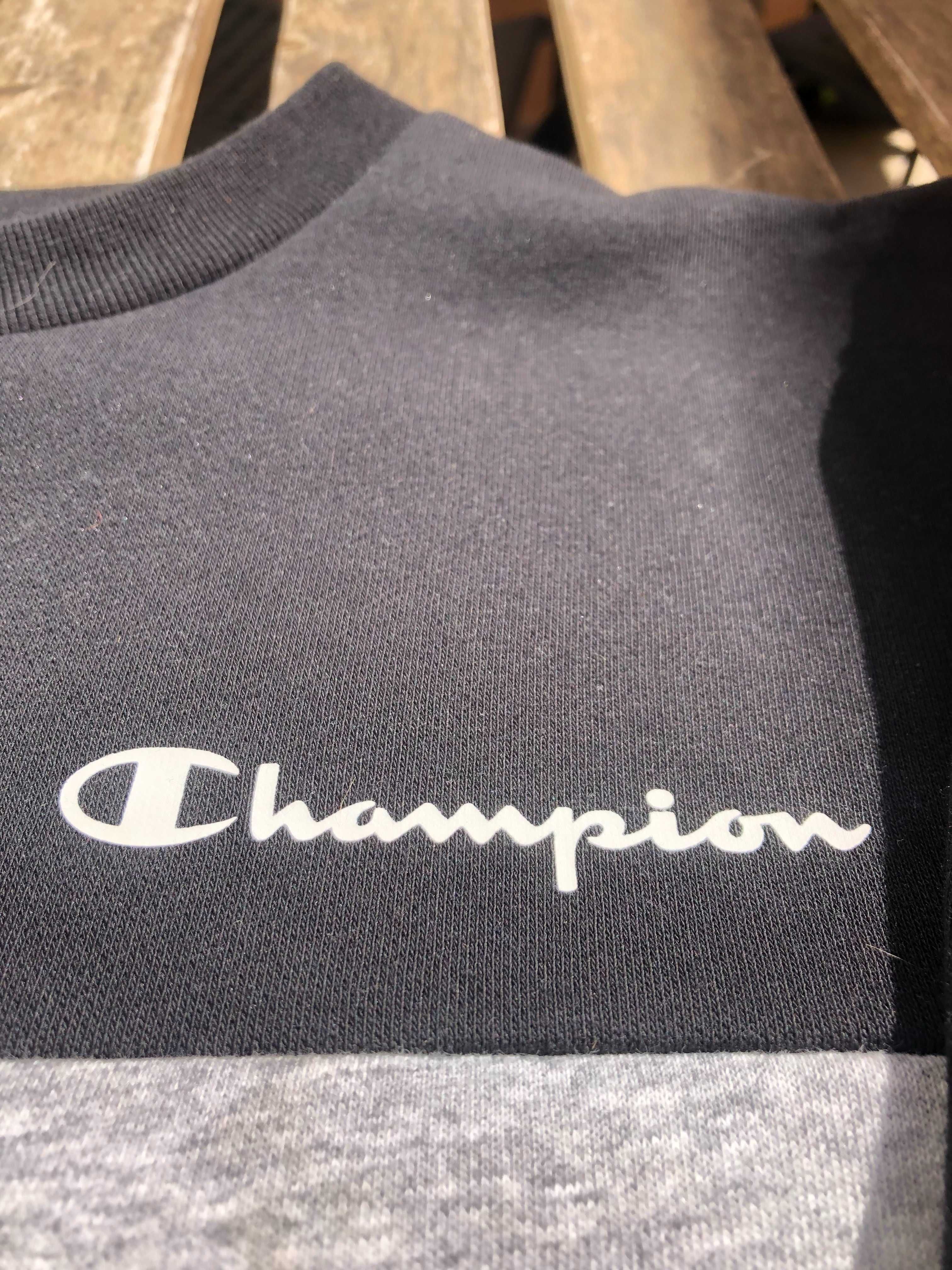 SWEAT Champion M