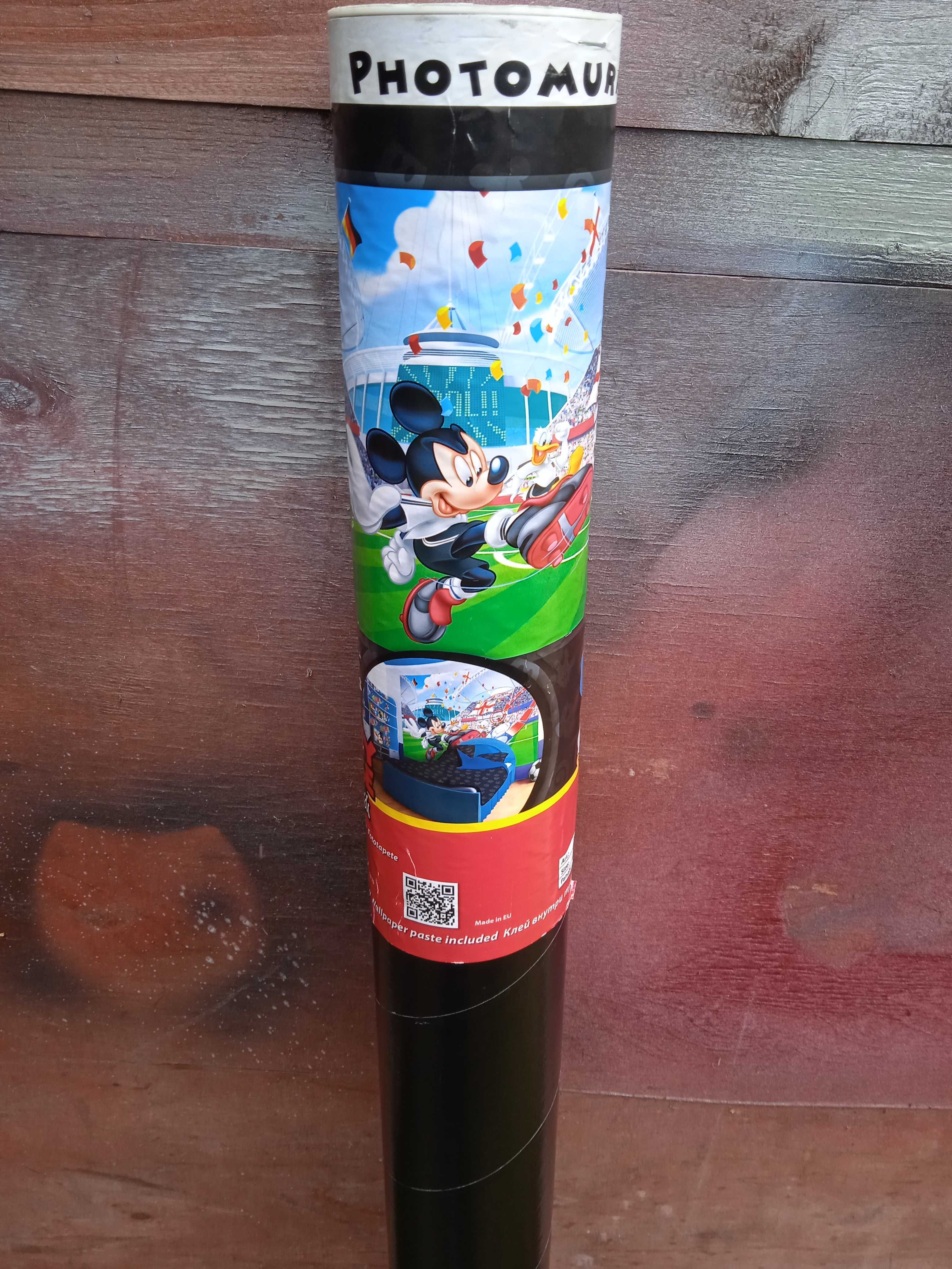 Fototapeta Mickey Mouse & Friends 368x254 cm.