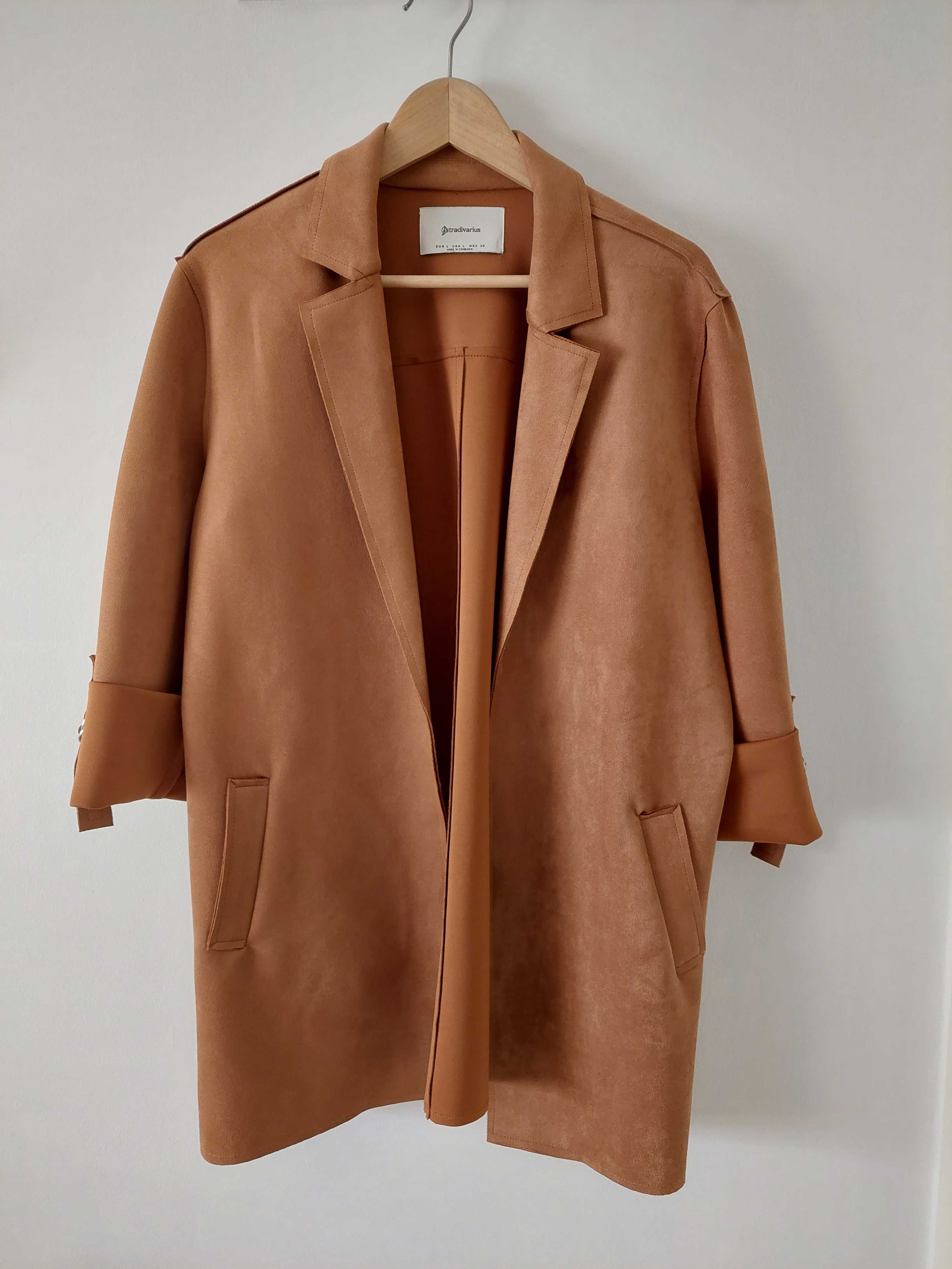 Vendo casaco stradivarius