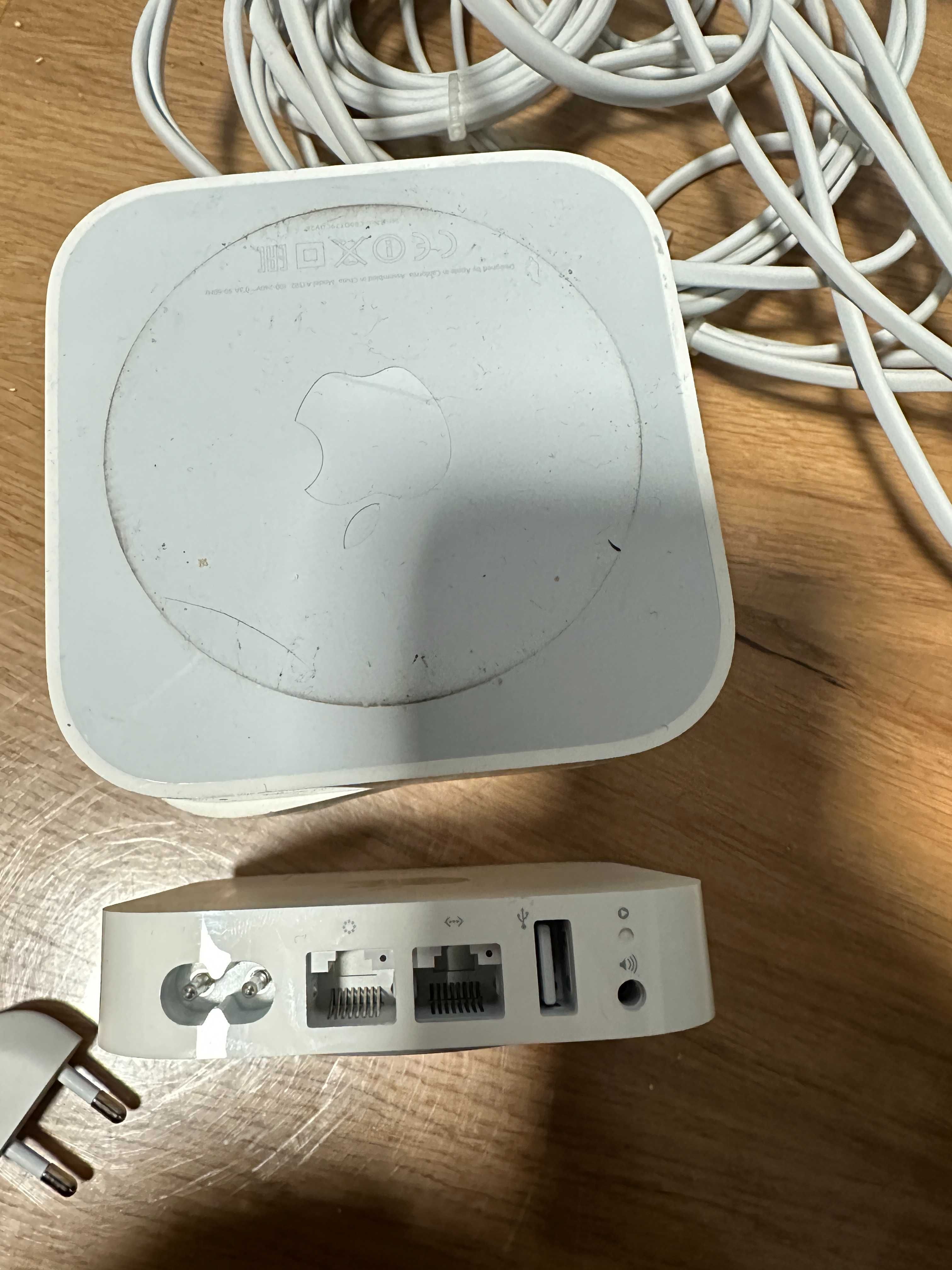 Router Apple A1392, 802.11n (Wi-Fi 4), 802.11g, 802.11b, 802.11a