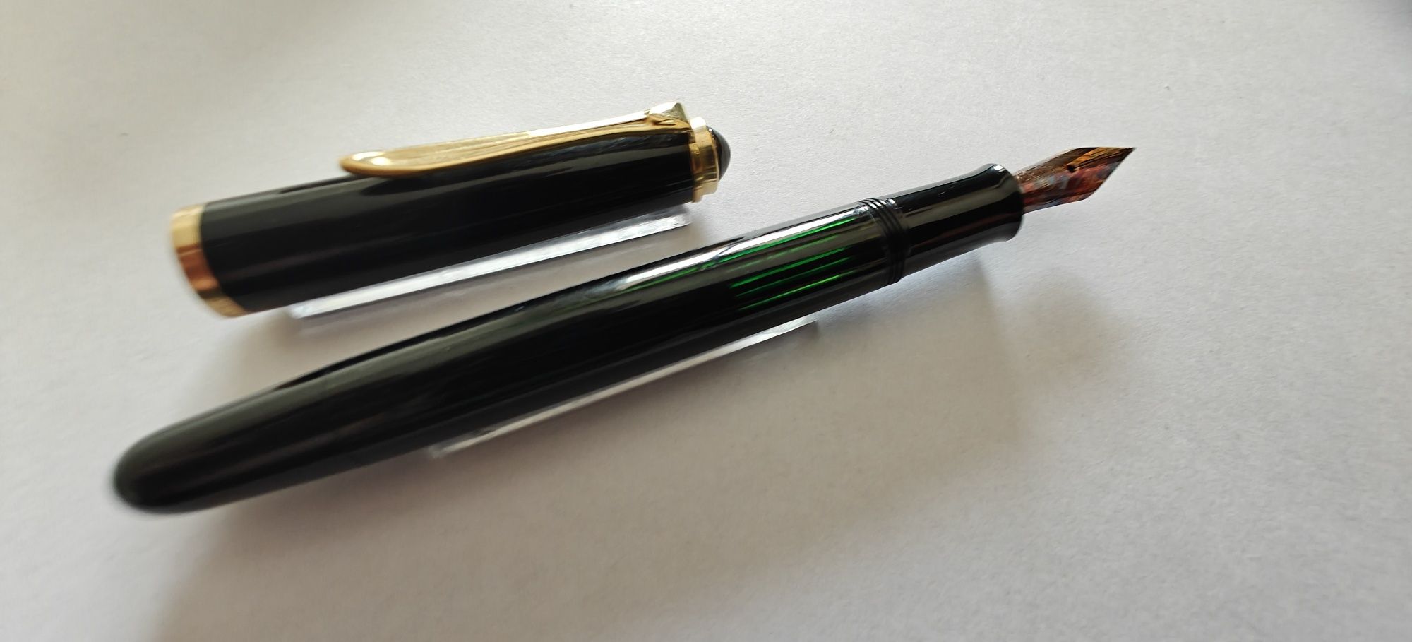 Pióro wieczne Pelikan 400 NN czarne Merz & Krell flex