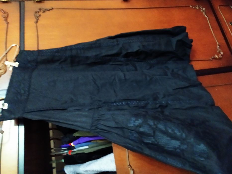 Юбка из льна с вышивкой