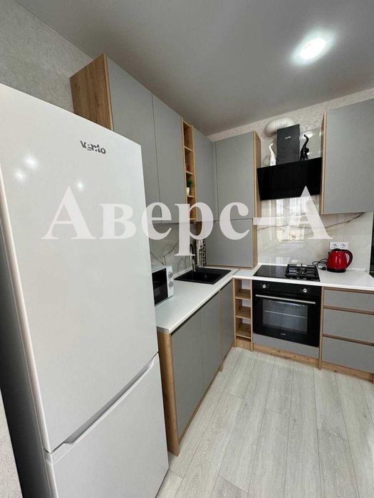 Продам евродвушку с новым ремонтом